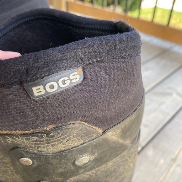 BOGS Tall Rubber Boots - Picture 2 of 10
